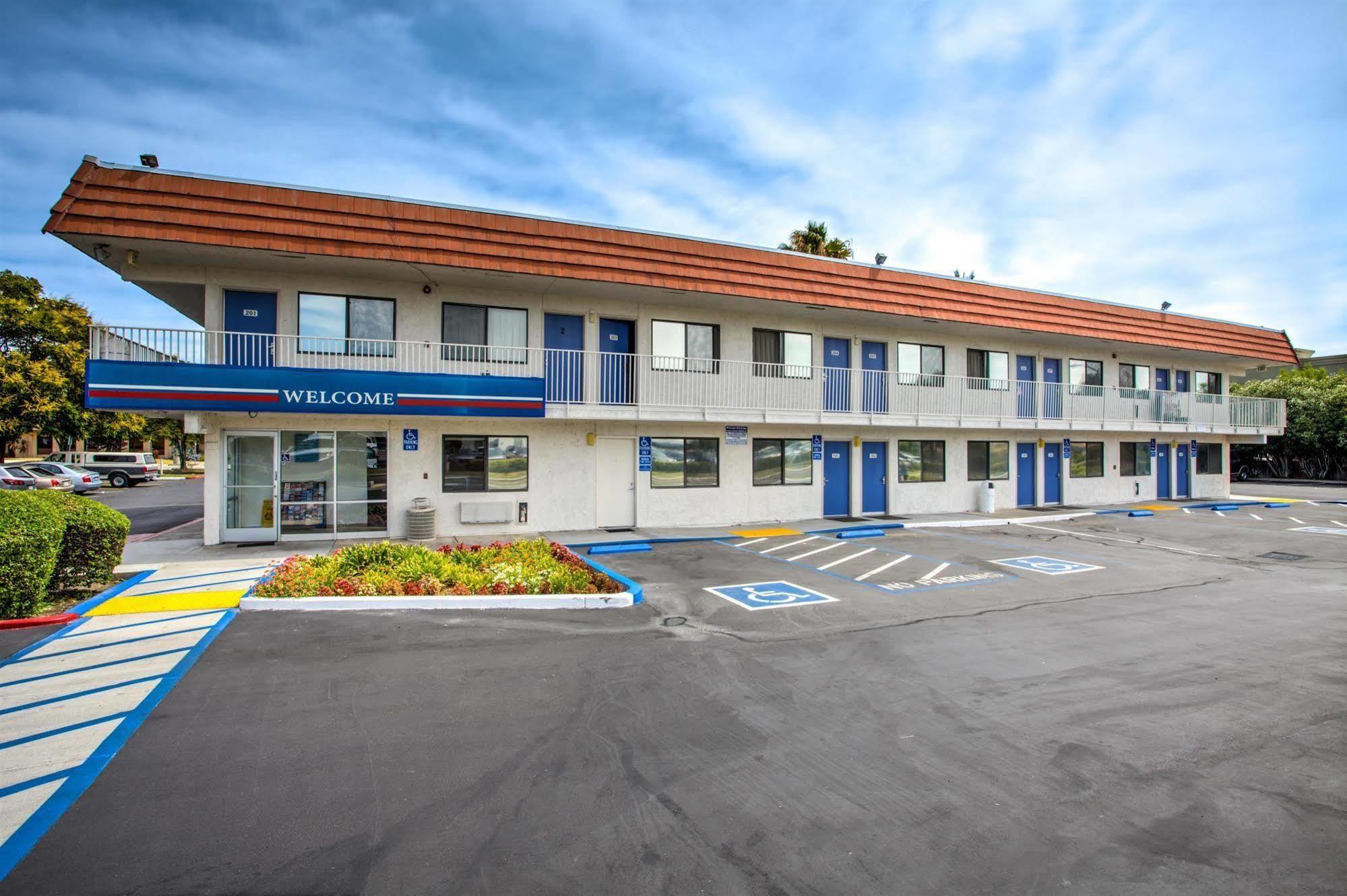 Motel 6-Vacaville, Ca エクステリア 写真